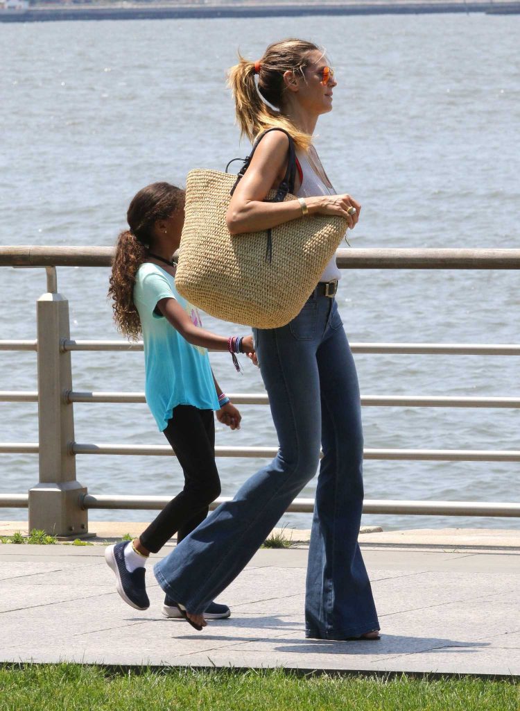 Heidi Klum Was Seen at the Hudson River Park in New York-5