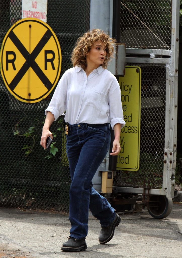 Jennifer Lopez on the Set of Shades of Blue in NYC-2