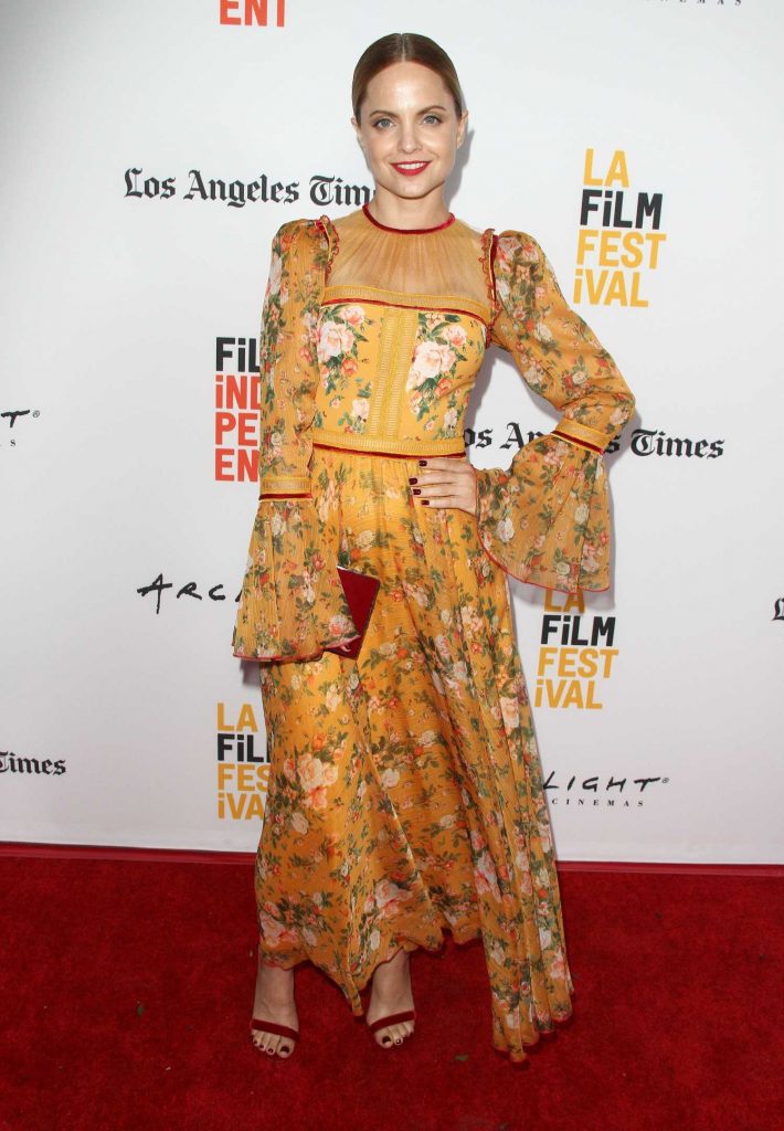 Mena Suvari at the Becks Premiere During the LA Film Festival in Culver City-1