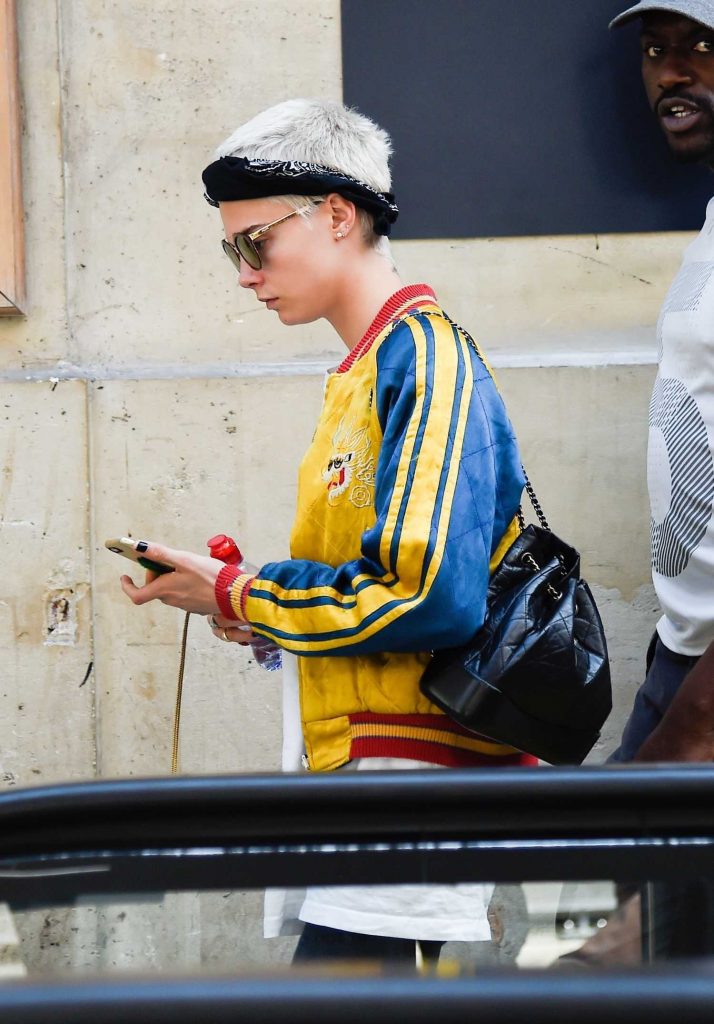 Cara Delevingne Leaves Her Paris Hotel and Heads to London-5