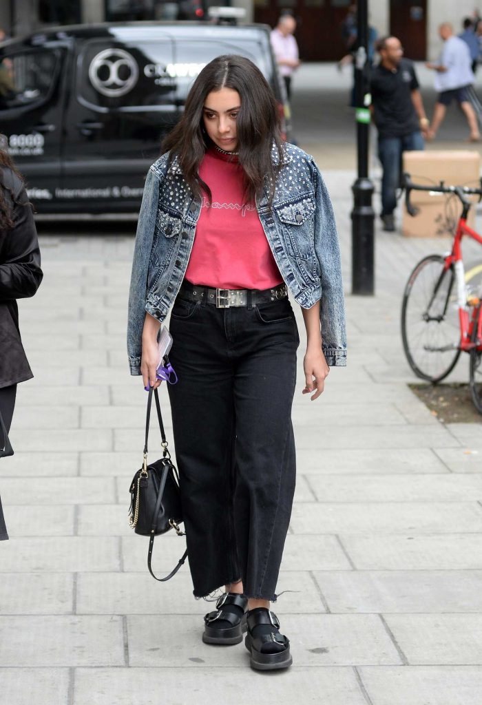 Charli XCX Arrives at BBC Broadcasting House in London-2