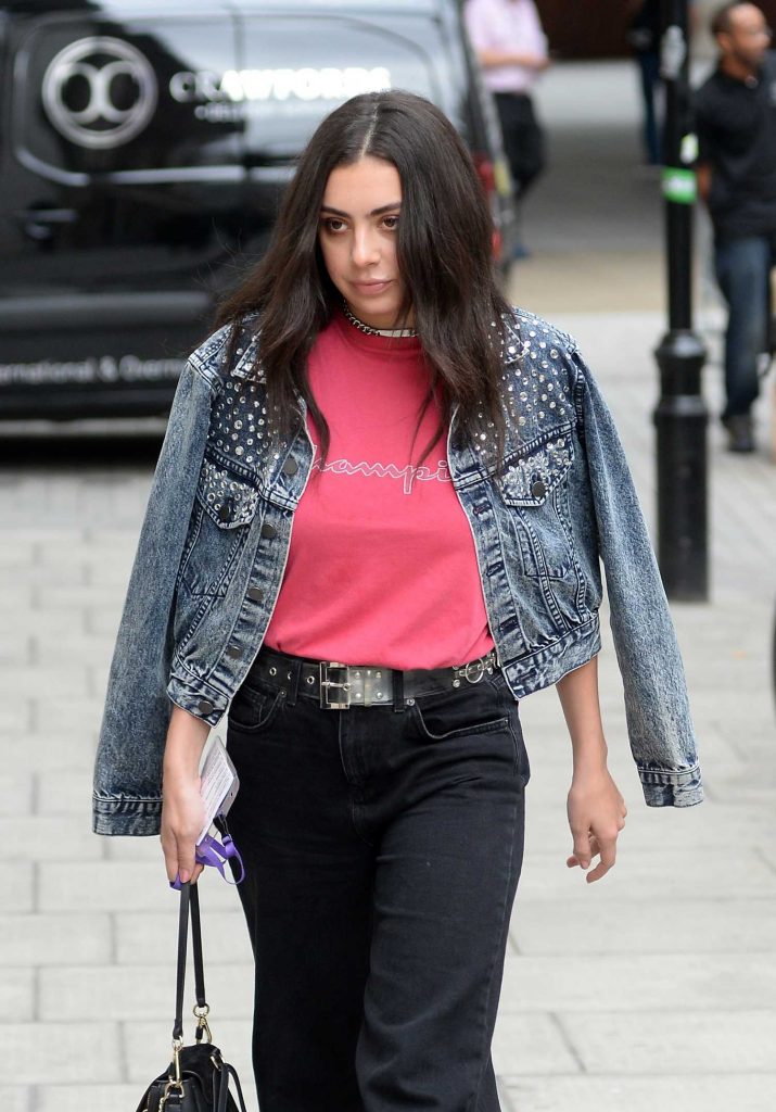 Charli XCX Arrives at BBC Broadcasting House in London-4