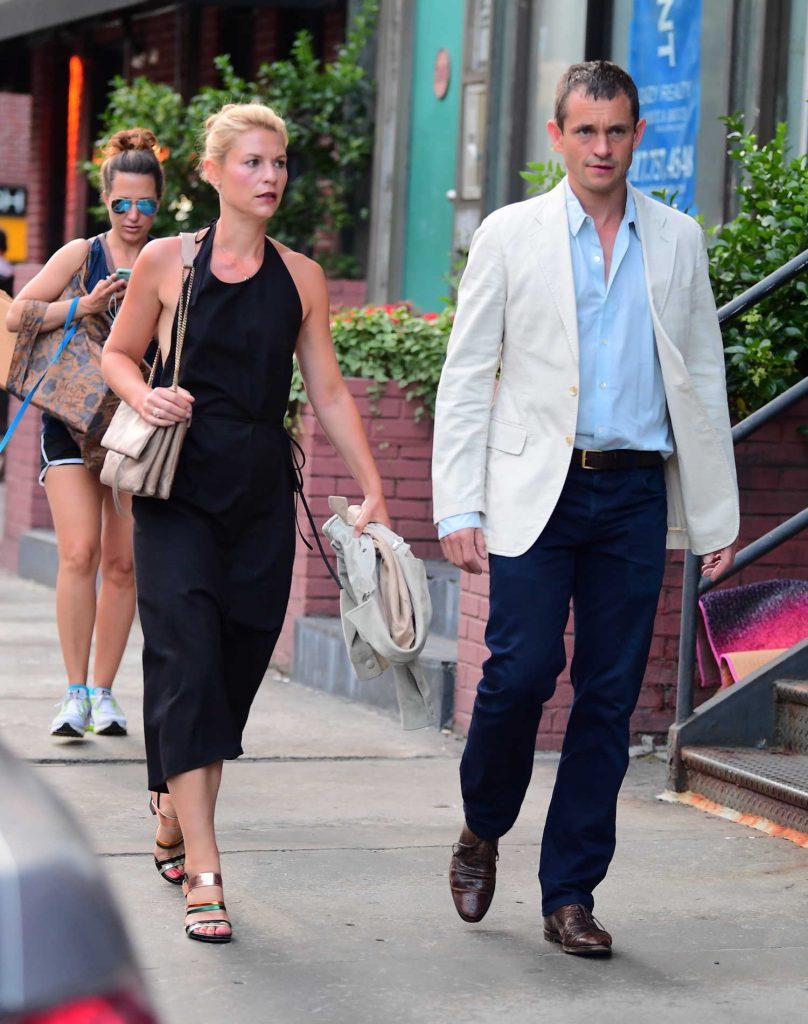 Claire Danes Was Seen Out in New York-3