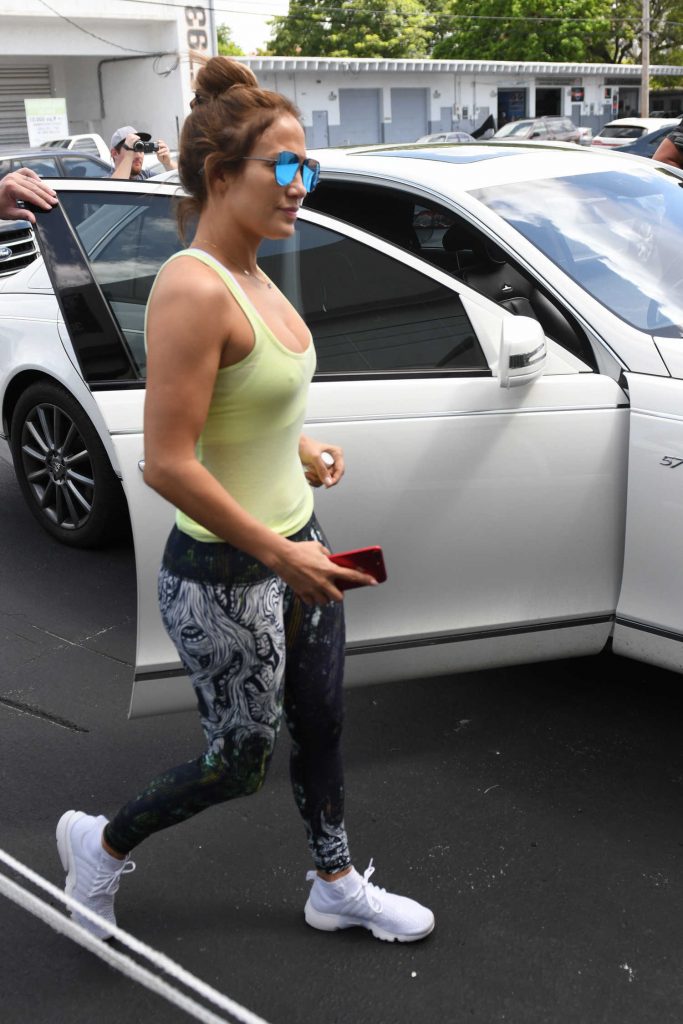 Jennifer Lopez Goes to the Gym in Miami-3