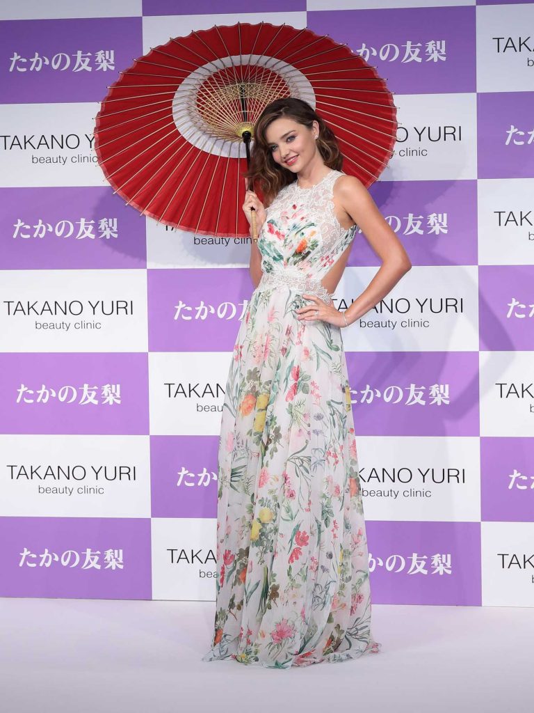 Miranda Kerr Promotes Takano Yuri Beauty Clinic in Tokyo-1