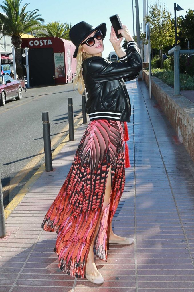 Paris Hilton Was Seen Out in Ibiza-4
