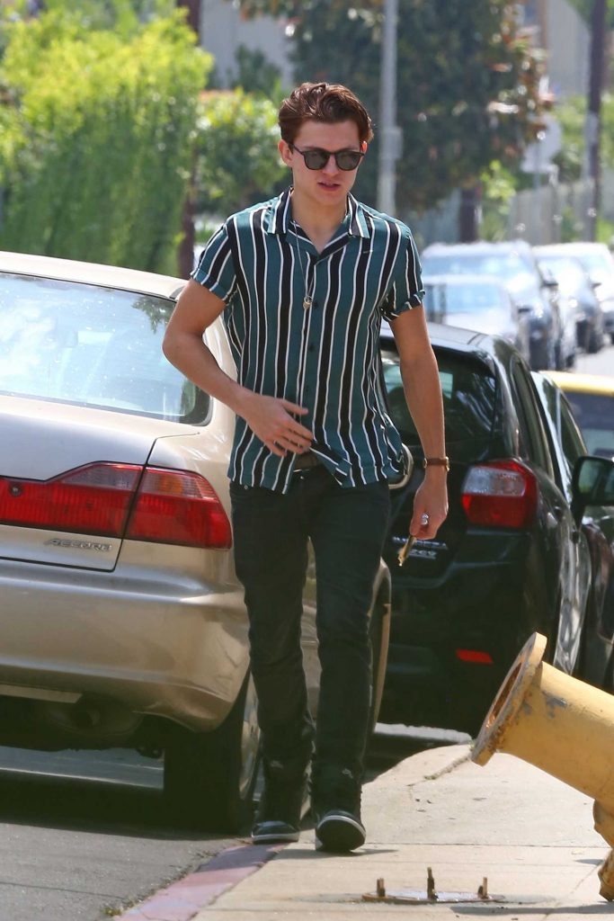 Tom Holland Heads to a Studio in Los Angeles-4