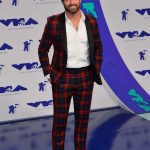 Ian Bohen at the 2017 MTV Video Music Awards in Los Angeles