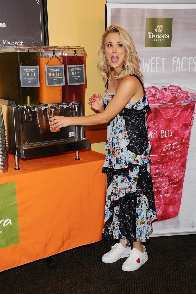 Kaley Cuoco Hosts Panera Bread’s New Craft Beverage Station in Los Angeles-4