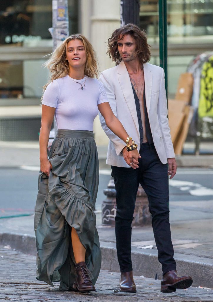 Nina Agdal Was Seen at a Photoshoot in NYC With Singer Tyson Ritter-5