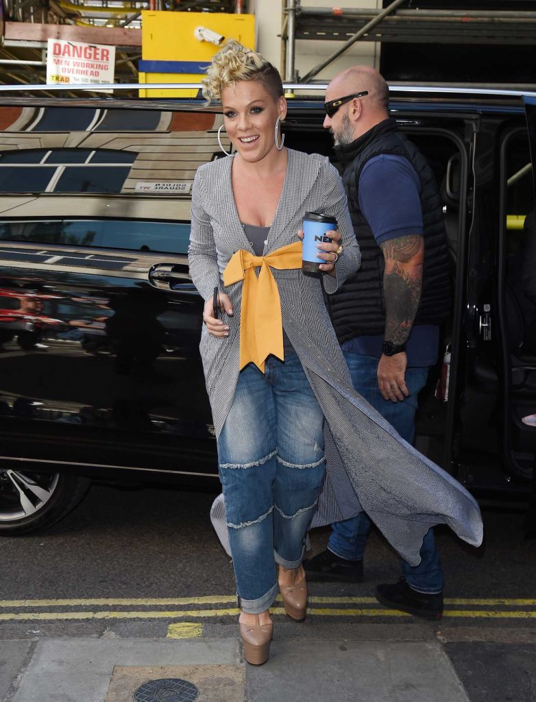 Pink Arrives at Kiss FM Studios in London-2