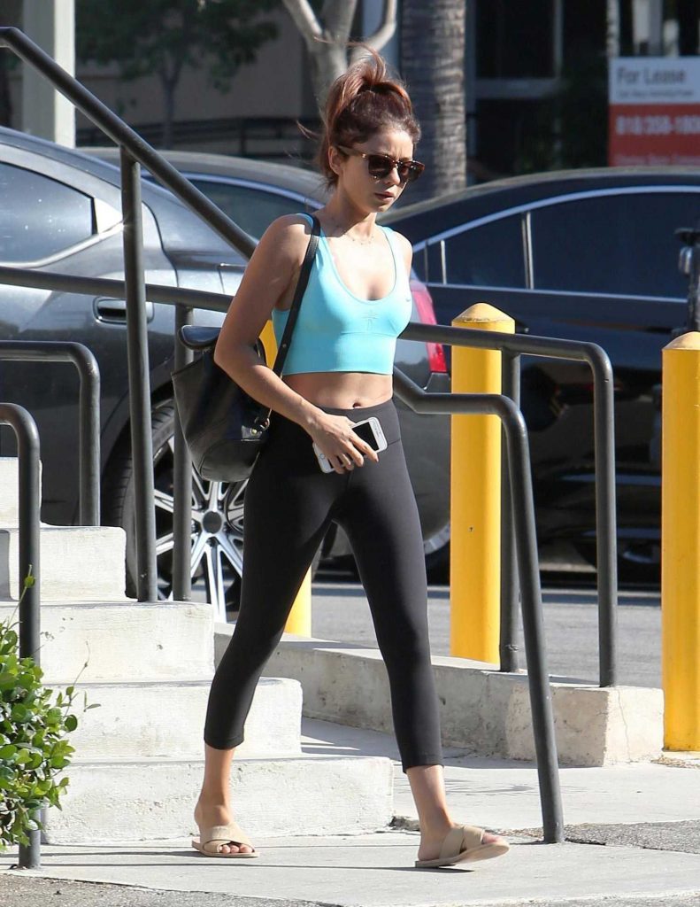 Sarah Hyland Leaves the Gym in Los Angeles-1