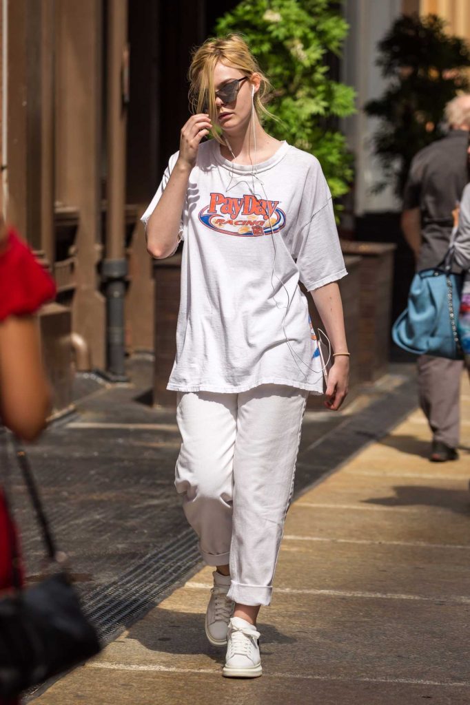 Elle Fanning Out for a Stroll in NYC-2