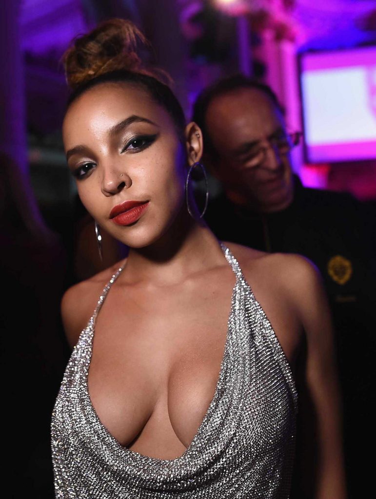 Tinashe at Harper's Bazaar ICONS Party During New York Fashion Week-3
