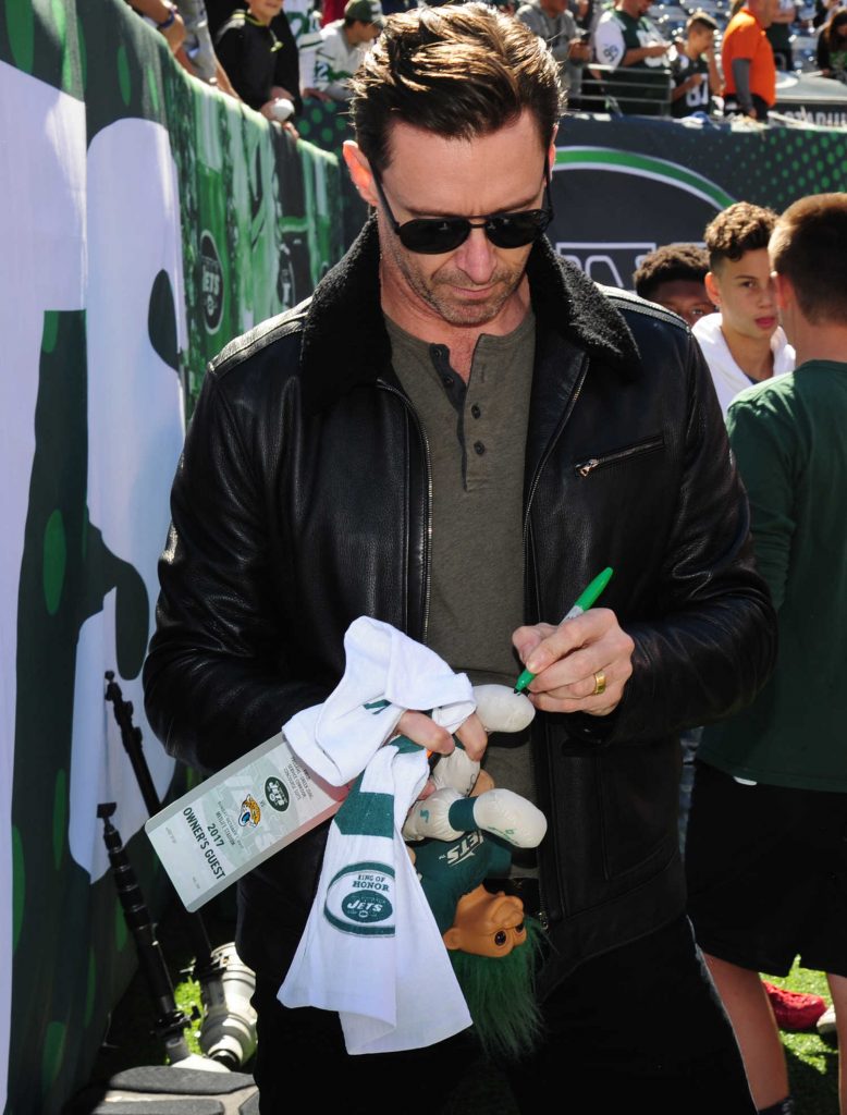 Hugh Jackman Attends a New York Jets Game at Met Life Stadium in New Jersey-3