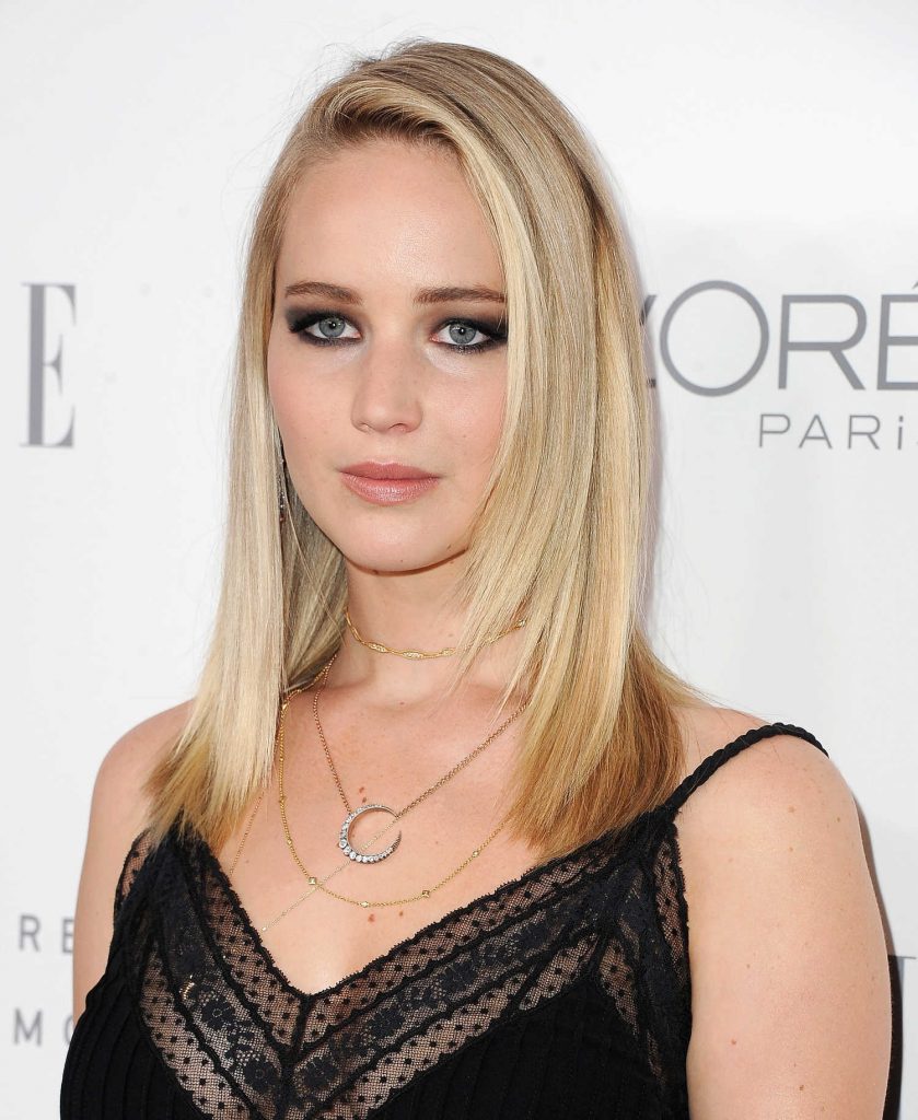Jennifer Lawrence at ELLE's 24th Annual Women in Hollywood Celebration in Los Angeles-4