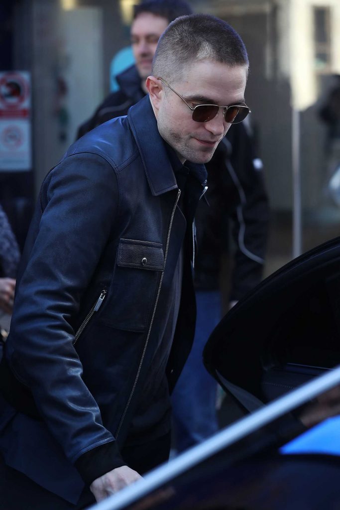 Robert Pattinson Was Seen Out in London-5