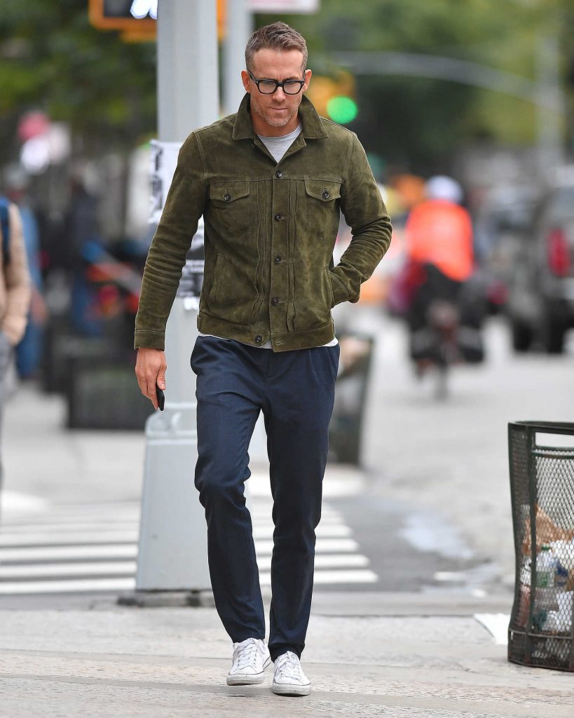 Ryan Reynolds Was Seen Out in NYC-2