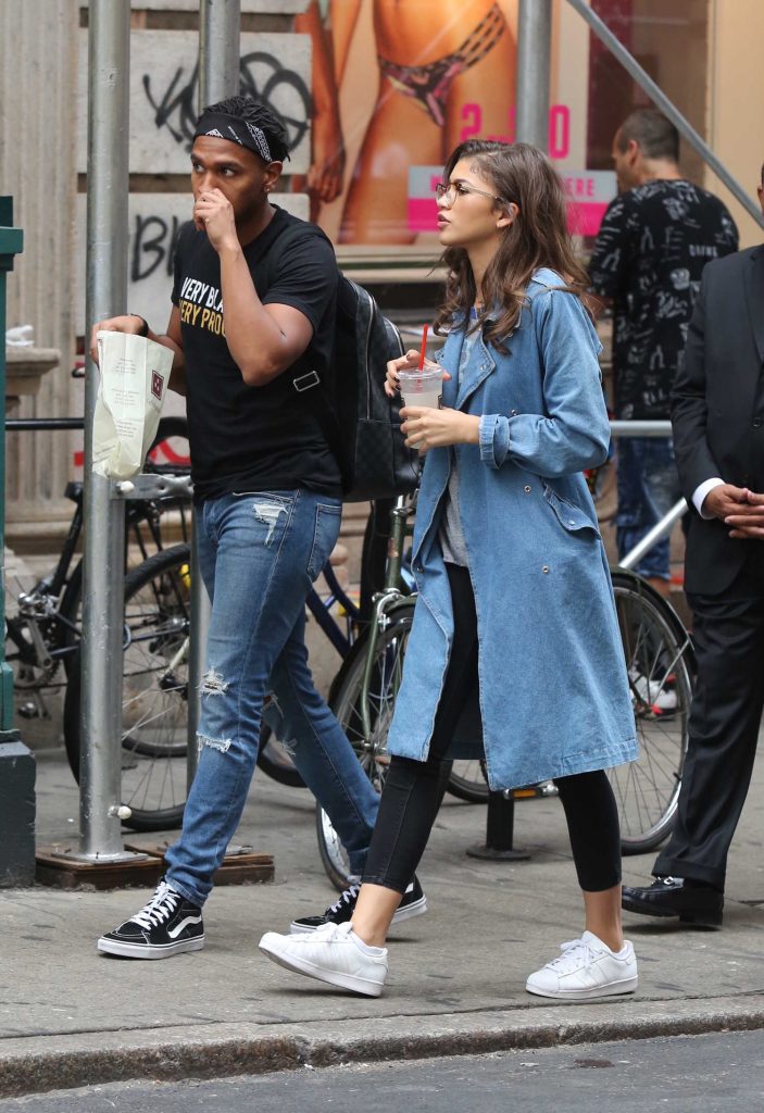 Zendaya Goes Shopping With a Friend in Soho, NYC-2