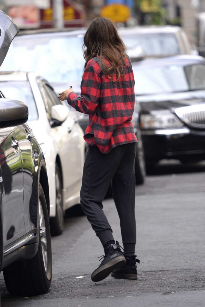 Zendaya Wears a Red Plaid Shirt Out in New York-4