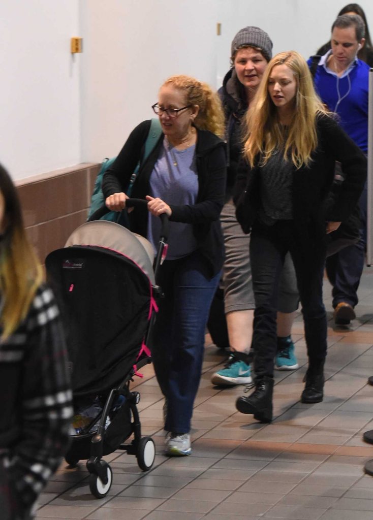 Amanda Seyfried Was Spotted at LAX Airport in LA-2