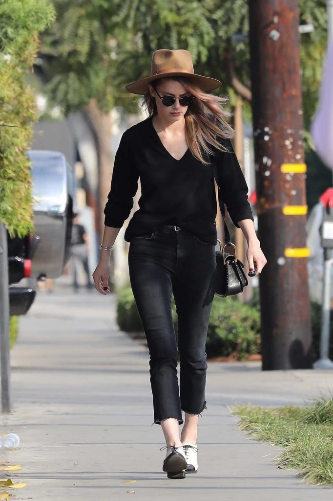 Amber Heard Leaves Cafe Gratitude in West Hollywood-5