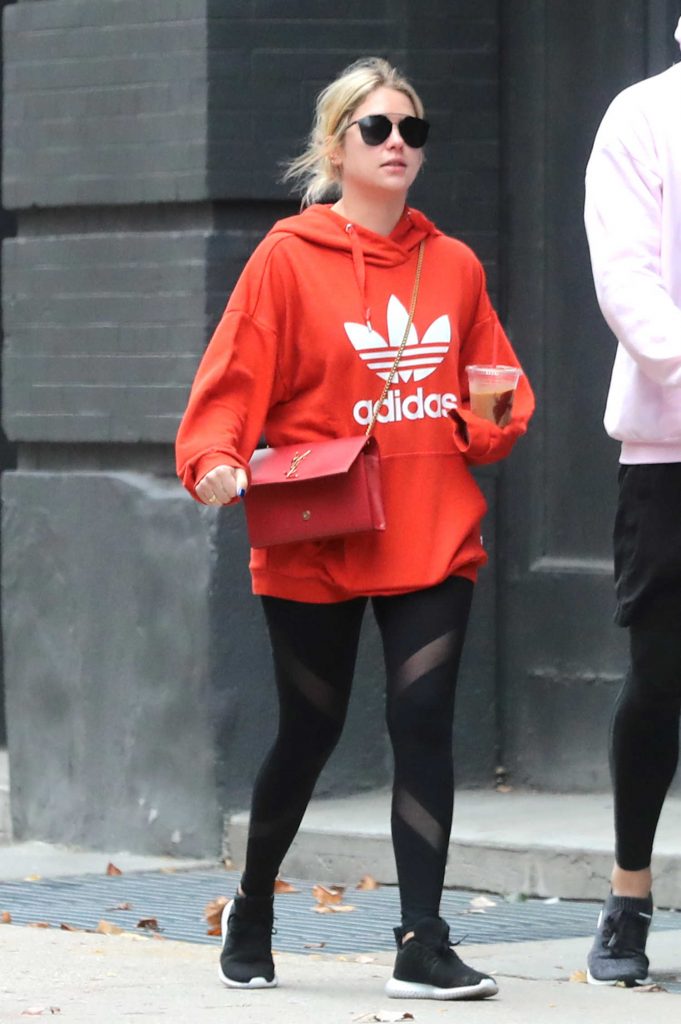 Ashley Benson Was Seen With Her Personal Trainer Out in NYC-3
