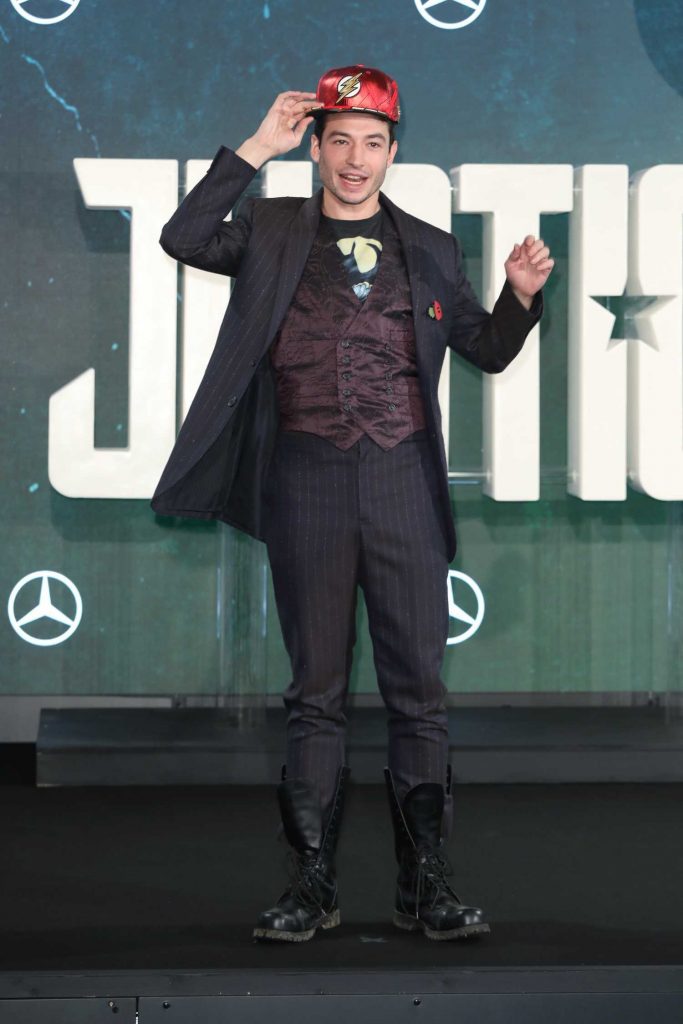 Ezra Miller at Justice League Photocall in London-1
