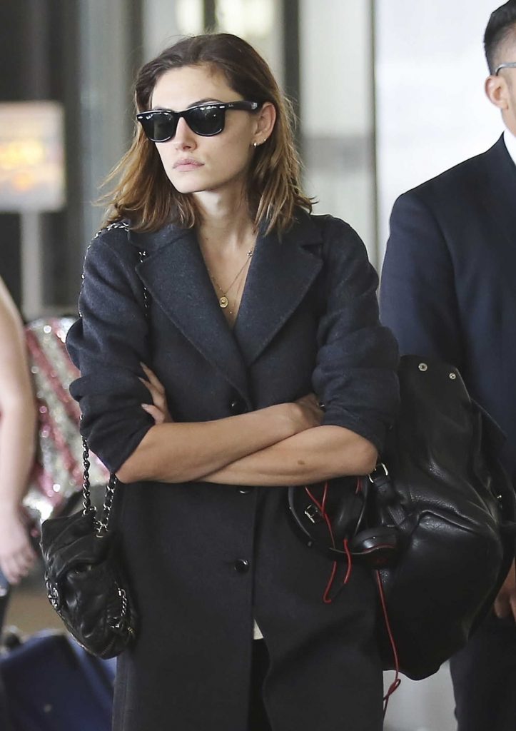 Phoebe Tonkin Was Seen at LAX Airport in LA-5