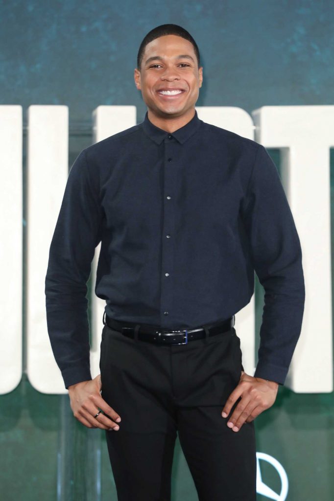 Ray Fisher at Justice League Photocall in London-3