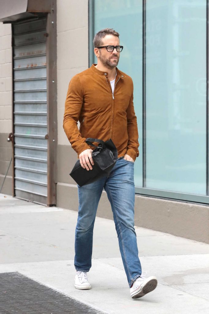 Ryan Reynolds Was Seen Out in New York City-3