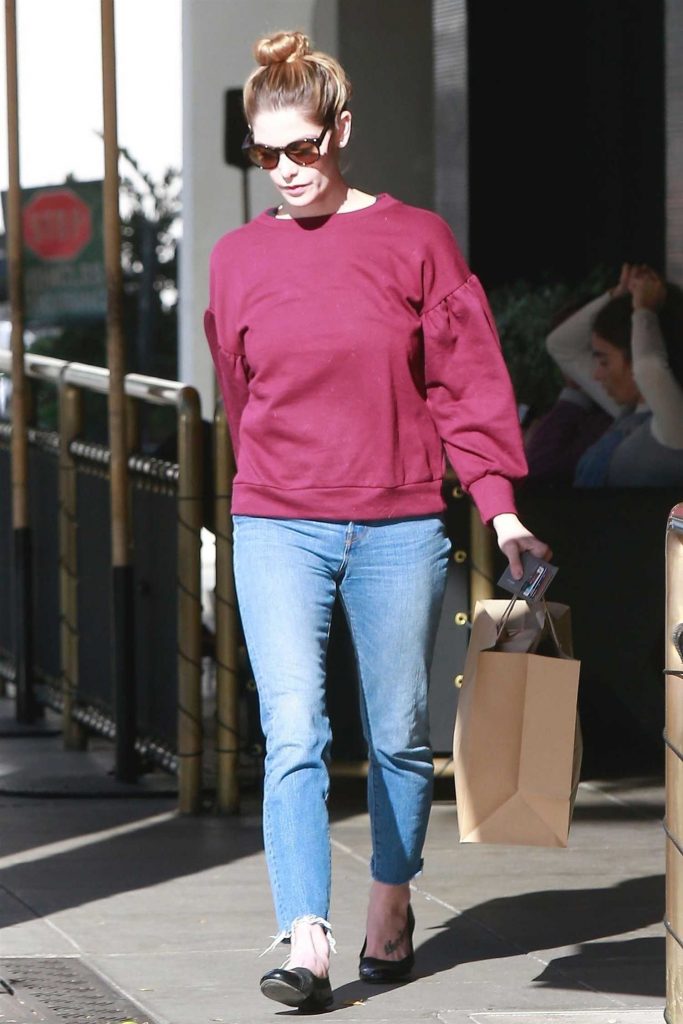 Ashley Greene Goes Shopping in Beverly Hills-3