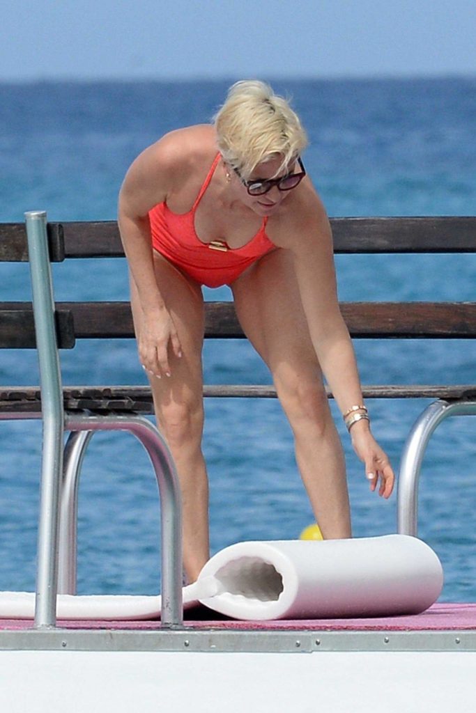 Emma Forbes Wears a Red Swimsuit at the Beach in Barbados-5