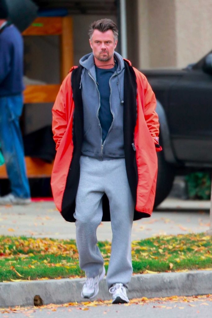 Josh Duhamel on the Set of New Show Unsolved in Los Angeles-2