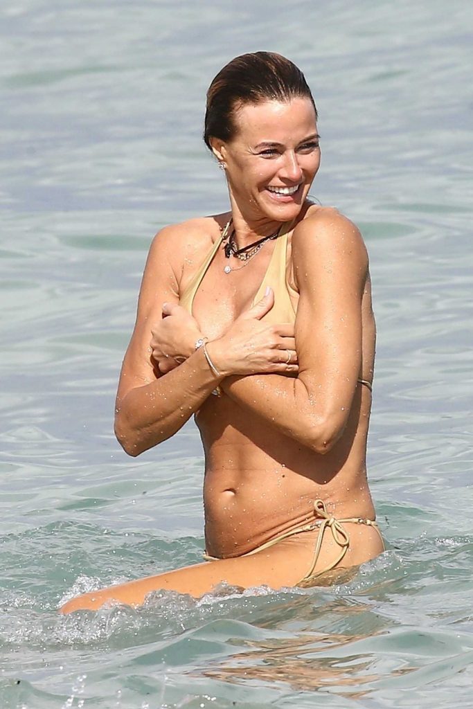 Kelly Bensimon Wears a Beige Bikini at the Beach in Miami-3