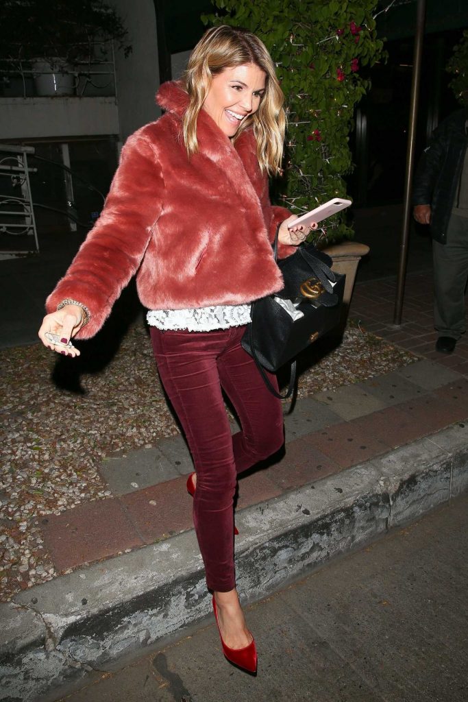 Lori Loughlin Leaves Madeo Restaurant in West Hollywood-4