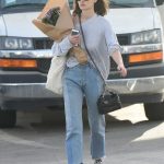 Phoebe Tonkin Picks up Flowers at the Farmers Market in Los Angeles