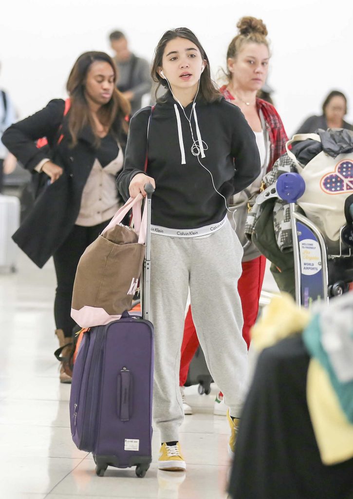 Rowan Blanchard Was Spotted at LAX Airport in LA-3