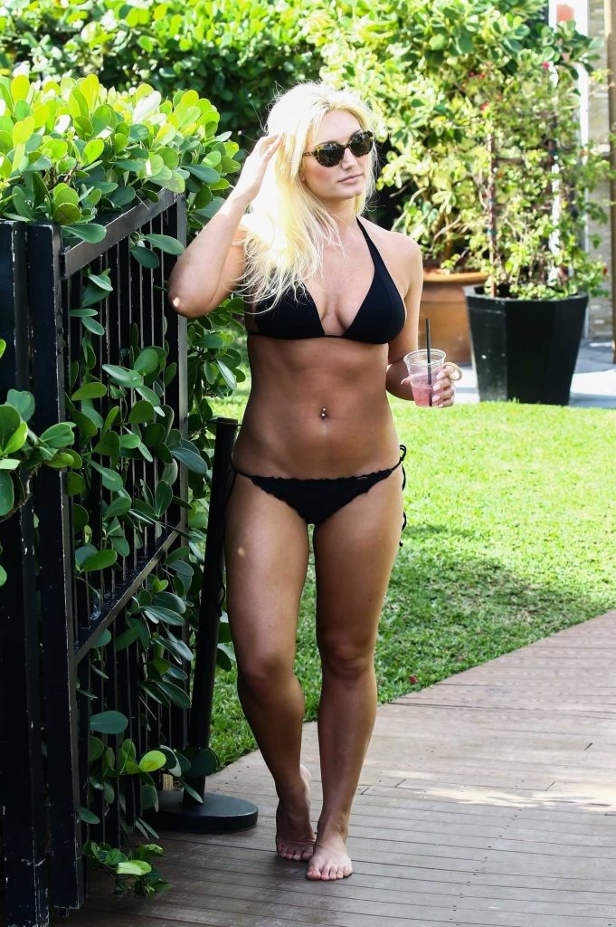 Brooke Hogan in Bikini in Miami-3