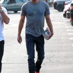David Duchovny Has Lunch at Le Pain Quotidien in Brentwood