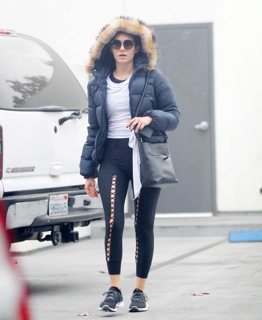 Emmy Rossum Was Seen Out in Los Angeles-2