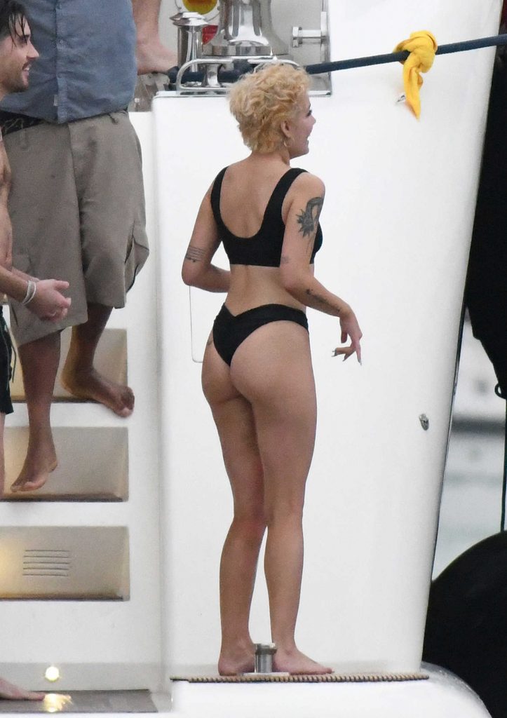 Halsey in Bikini on a Yacht in Miami-5