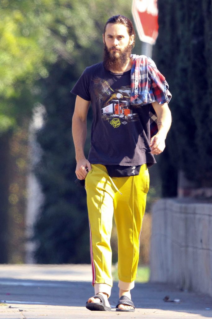 Jared Leto Was Spotted Out in Los Angeles-2