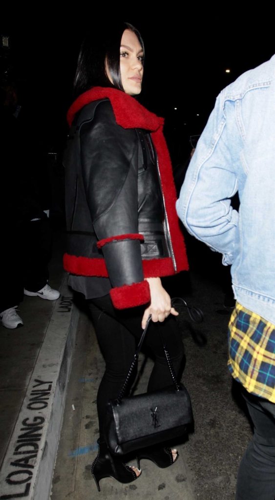 Jessie J Leaves the TAO Restaurant in Los Angeles-4