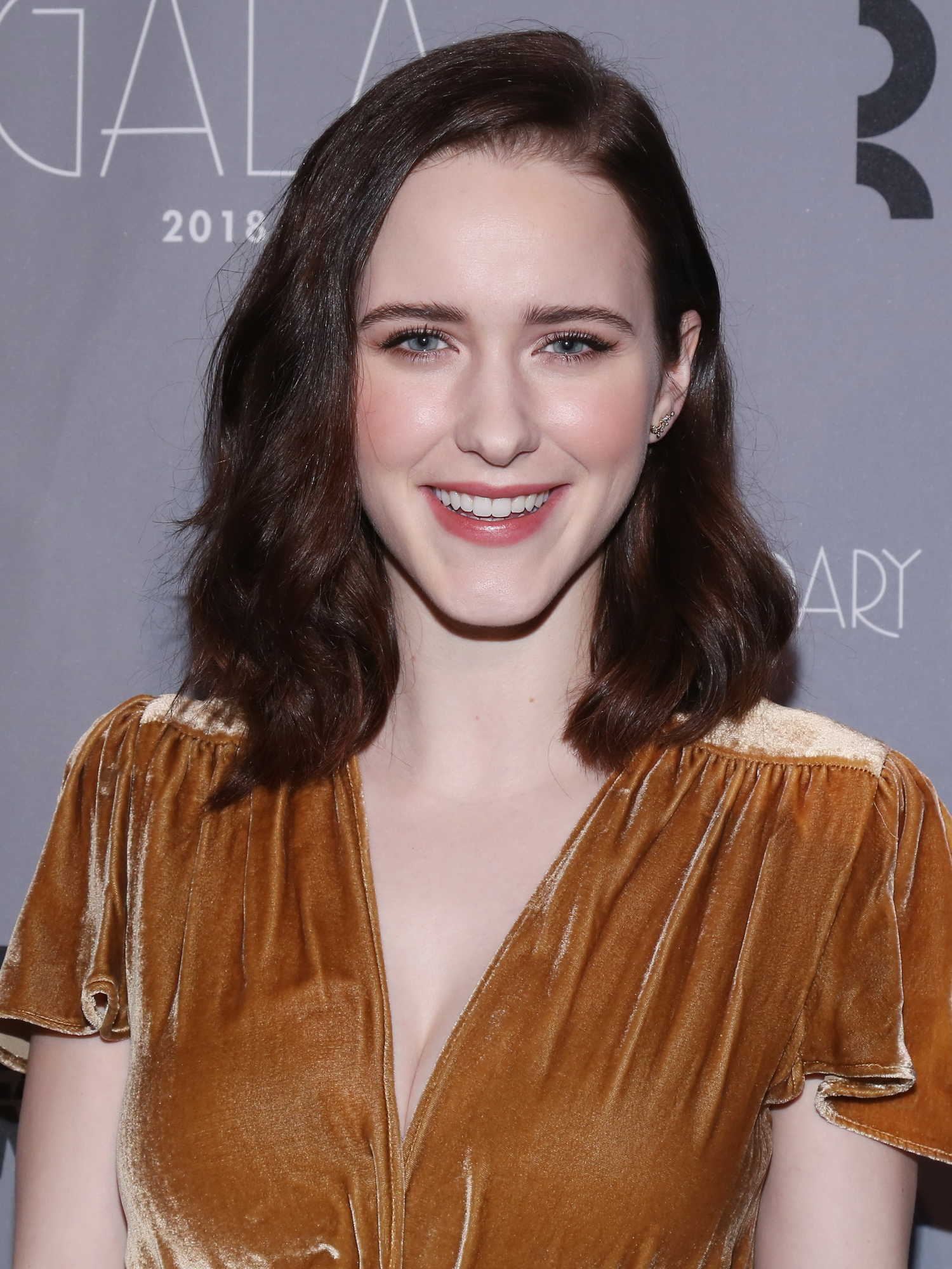 Rachel Brosnahan at 2018 Roundabout Theatre Company Gala at the