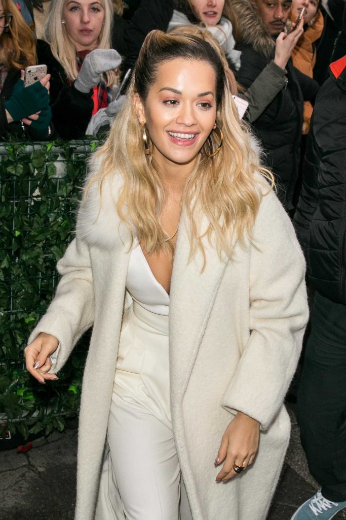 Rita Ora Arrives at C a Vous TV Show in Paris-4