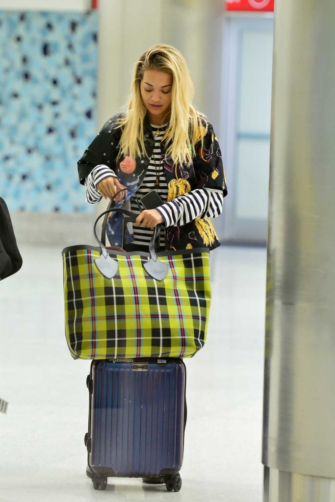 Rita Ora Arrives at Miami Airport in Miami-2