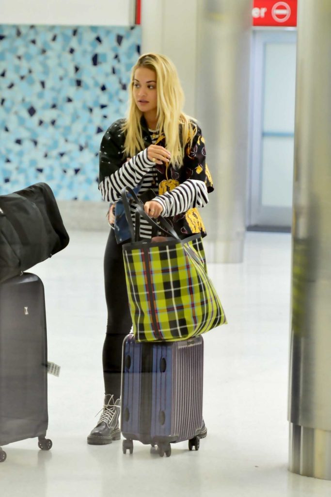 Rita Ora Arrives at Miami Airport in Miami-3