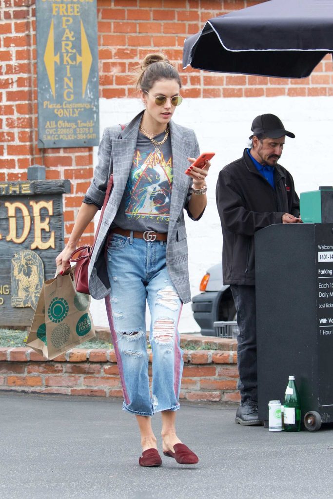 Alessandra Ambrosio Talks on the Phone Out Los Angeles-2