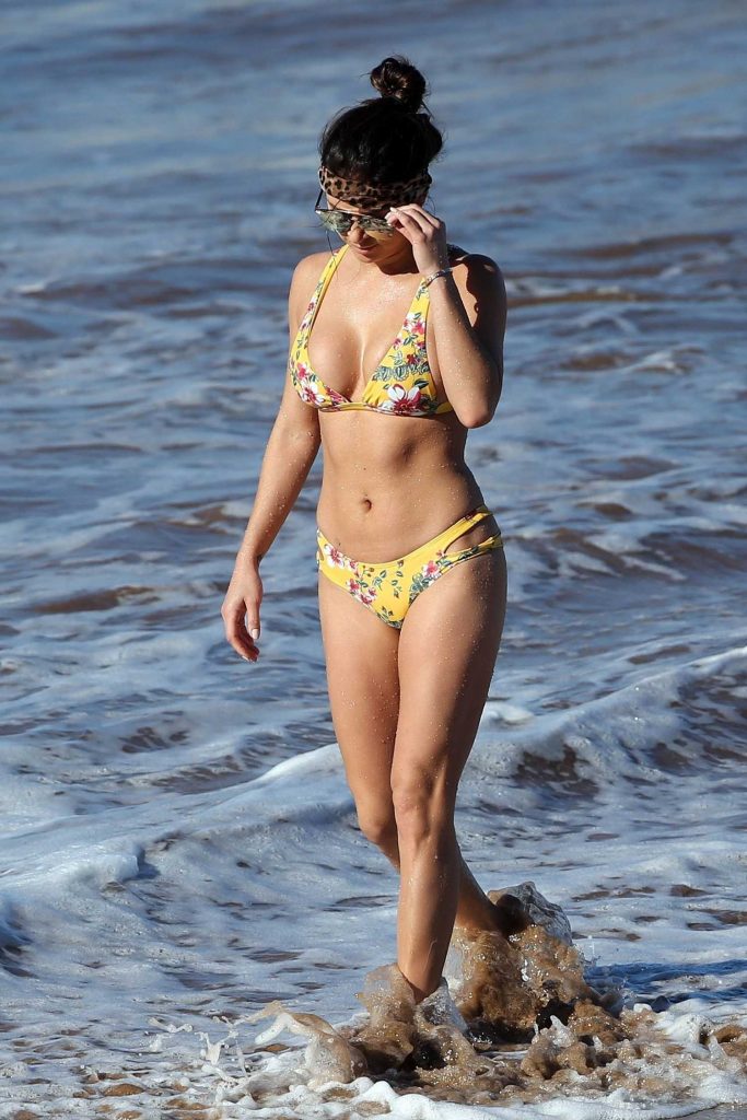 Arianny Celeste in Bikini on the Beach in Wailea-2